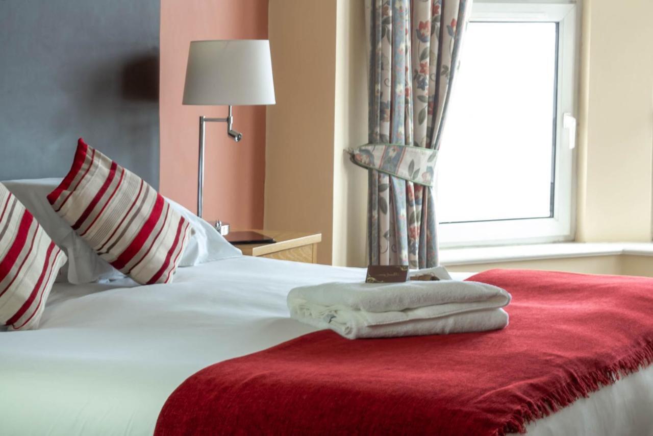 Ellan Vannin Hotel Дуглас Екстер'єр фото